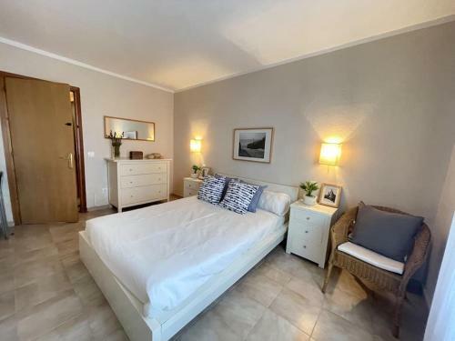 Apartamento Con Piscina Y Junto A La Playa - Macarella.