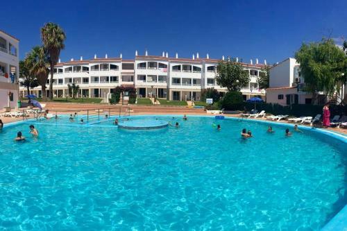Apartamento Con Piscina Y Junto A La Playa - Macarella.