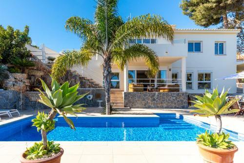 Villa Joey