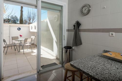 Lac- Spacious Apartment With Spectacular Views