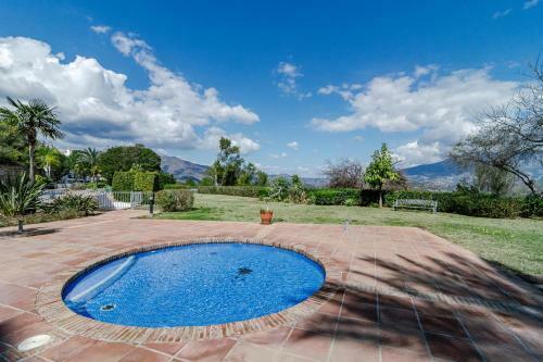 Lac- Spacious Apartment With Spectacular Views