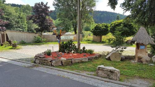 Hostal Pension & Gasthof "am Park" Ug
