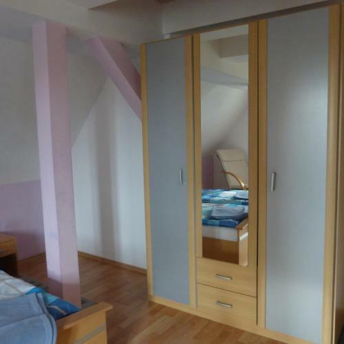 Hostal Pension & Ferienwohnung Zum Schmuckgiebel