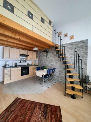 Hostal Kurpension Me�mer