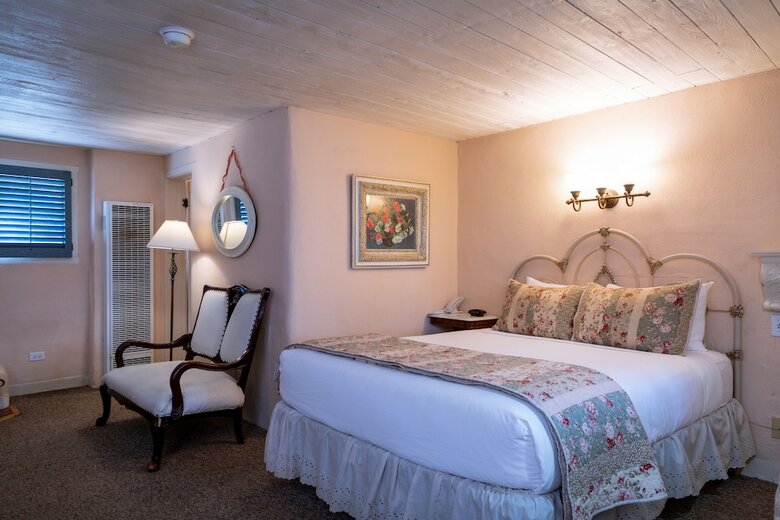 Posada The Historic Taos Inn