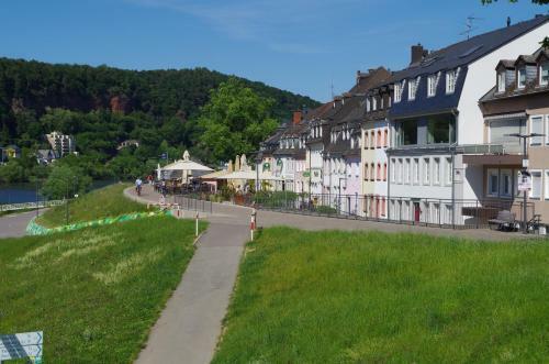 Apartamento Wohnen Am Trierer Moselufer