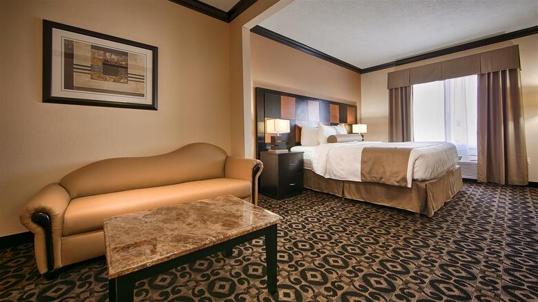 Hotel Best Western Plus Airport Inn & Suites