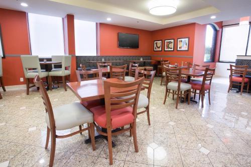 Hotel Drury Inn & Suites Joplin