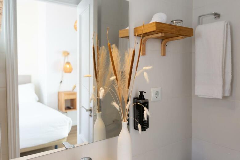 Hostal La Malague�a By Croma