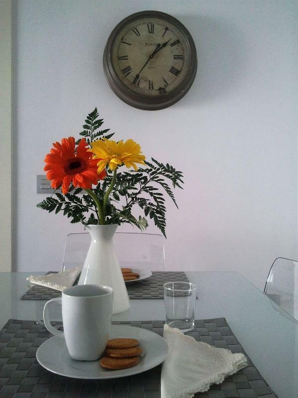 Apartamentos Azz Sevilla Torre De La Plata