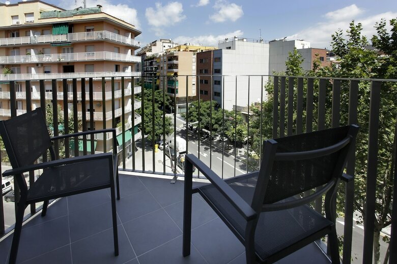 Fisa Rentals Les Corts Apartments
