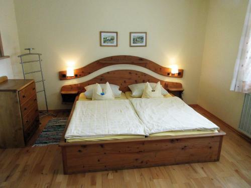 Hostal G�stehaus Zur Br�cke