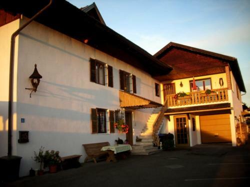 Hostal G�stehaus Zur Br�cke