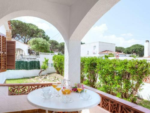Holiday Home Tribana L'escala