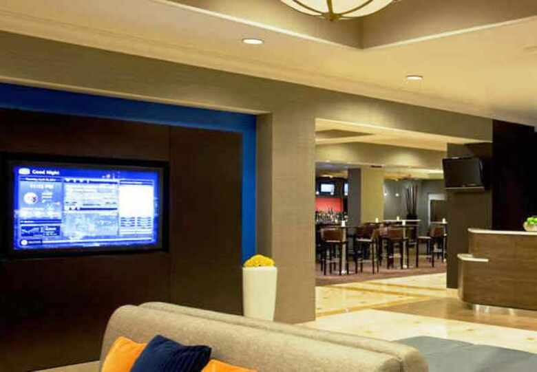 Hotel Courtyard By Marriott Downtown Toronto