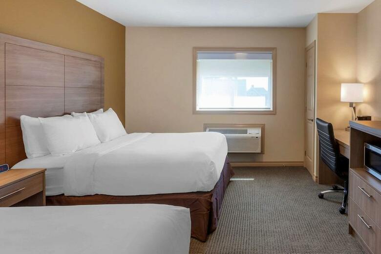 Hotel Comfort Inn & Suites Thousand Islands Harbour District
