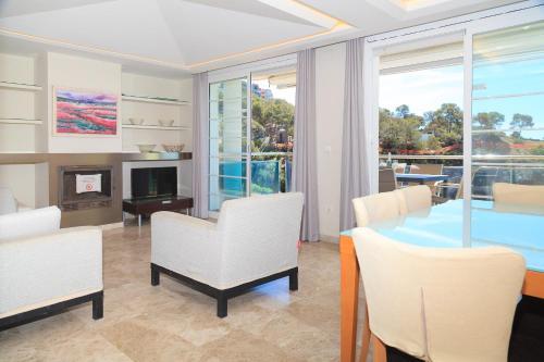 Apartamento Uhc Arinsal