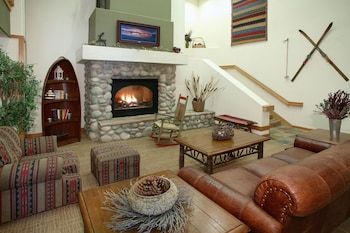 Hotel Squaw Valley Lodge