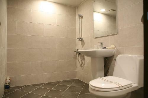 Motel Hotel Q Chuncheon