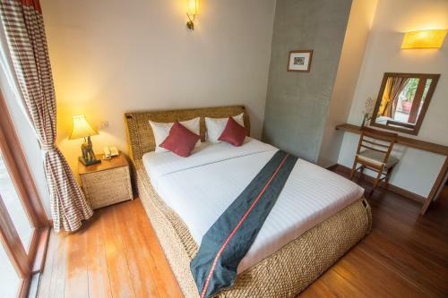 Hotel Away Villa Salt Phnom Penh