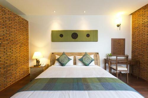 Hotel Away Villa Salt Phnom Penh