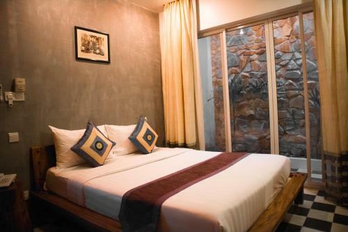 Hotel Away Villa Salt Phnom Penh
