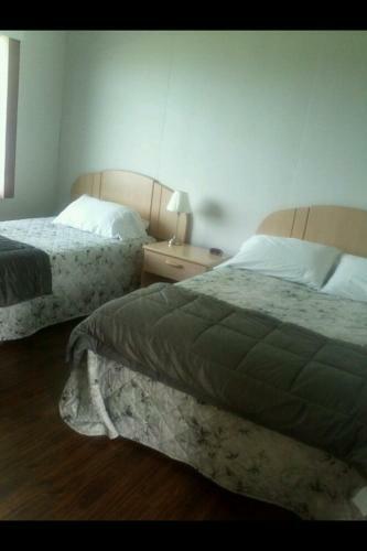Hotel H�tel Motel Du Rocher