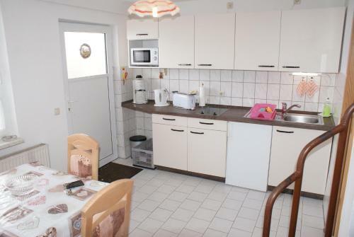 Albrecht Mit Terrasse & Parkplatz - Abc207