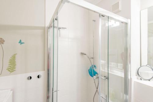 Apartamento Haus Deckerstra_e 19_21_ Whg_ 02 _