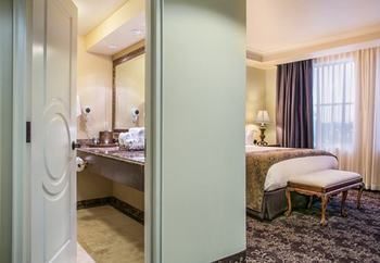 The Davenport Hotel & Tower