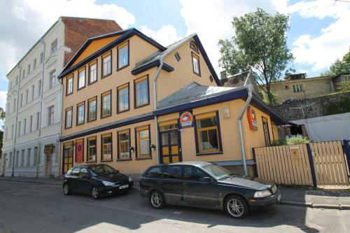 Sunnyhouse Apartments