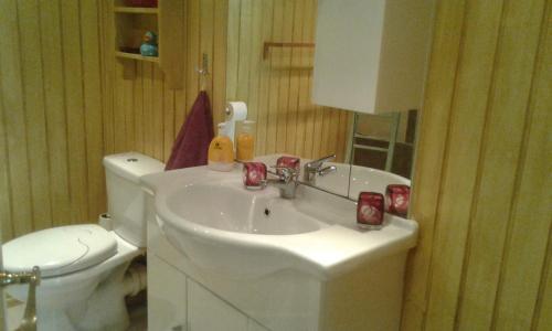 Hostal Chalet Catton