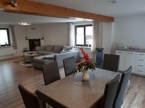 Apartamento Familienfreundliche Ferienwohnung