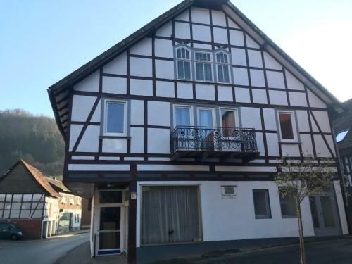 "altes Haus" Am Kurpark In Den Bergen