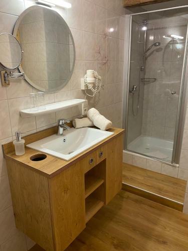 Bed & Breakfast Gasthof - Pension - Adler