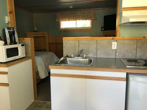 Piccadilly Motel