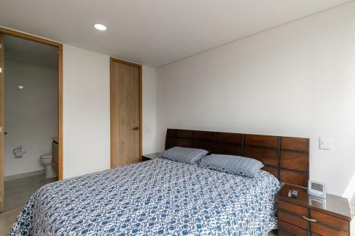 Apartamento Hermoso Apto En Poblado Con Vista Al Bosque