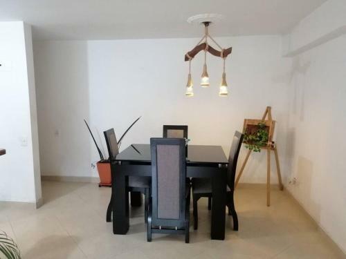 Apartamento Tu Hogar En Otro Lugar...tranquilo Y C�modo.