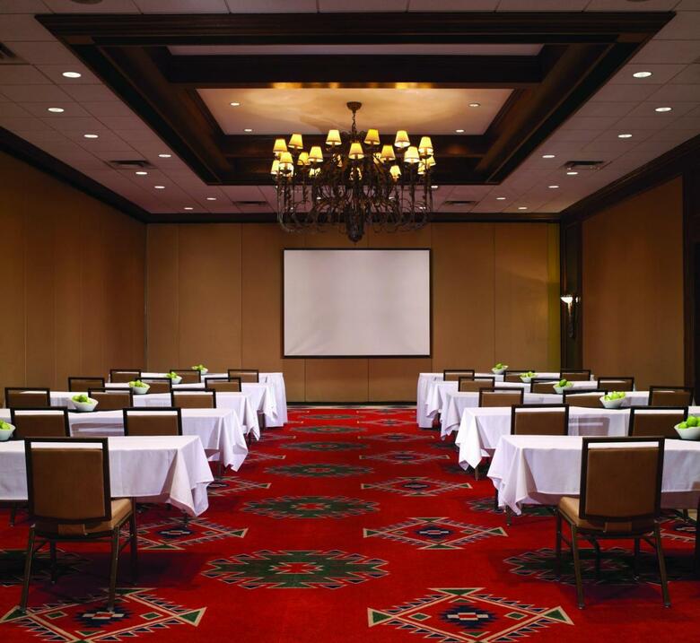 Sheraton Red Deer Hotel
