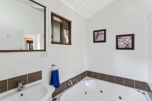 Alstonville Country Cottages