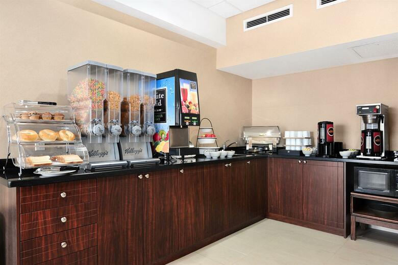 Pearson Hotel Conference Centre Toronto Airport