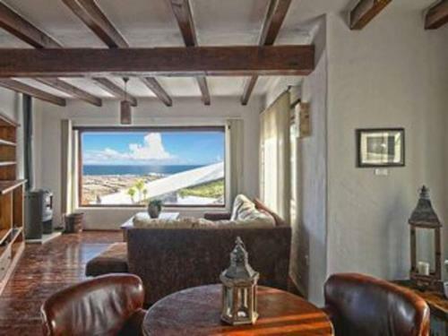 Villa Papaz In Lanzarote Spacious Pool Sea View