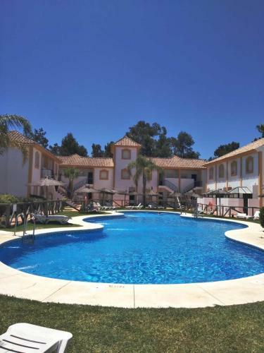Casa Adosada En El Campo De Golf De Islantilla