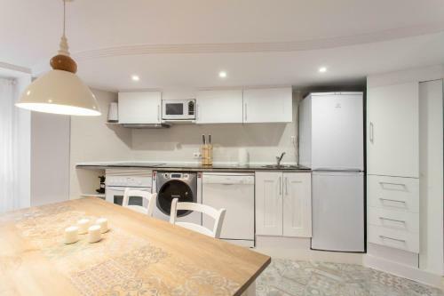 For You Rentals Plaza Mayor Apartment Pos26