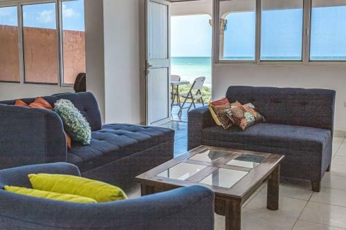 Casa La Roca A La Orilla Del Mar Yucatan