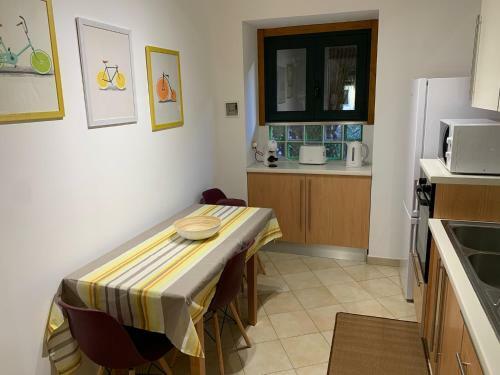 Terre Daci Apartments - Casa Vastea