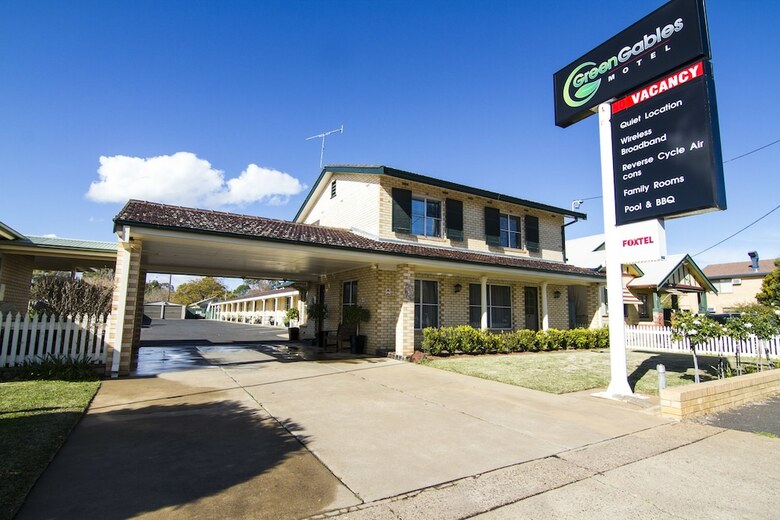 Green Gables Motel