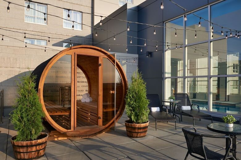 Hotel Residence Inn By Marriott Calgary Airport