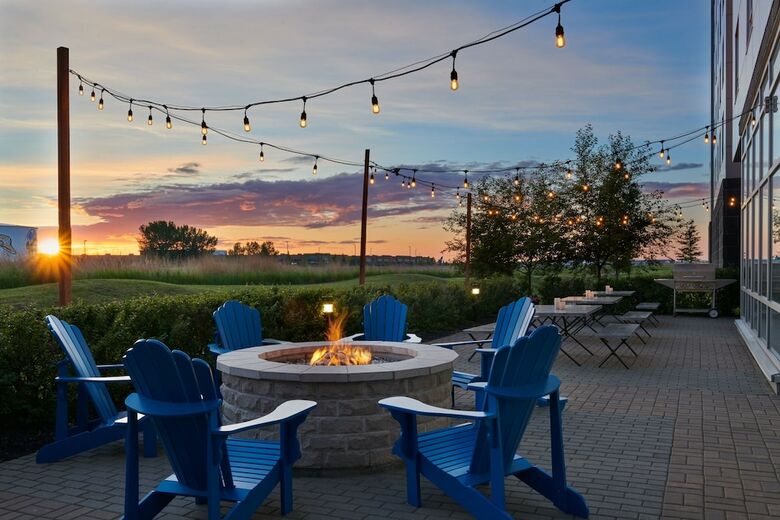 Hotel Residence Inn By Marriott Calgary Airport
