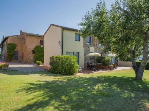 Rural Apartment In Castelfiorentino With Private Terrace